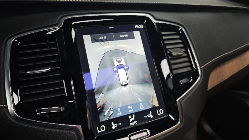car Volvo XC90 id93290 photo #14