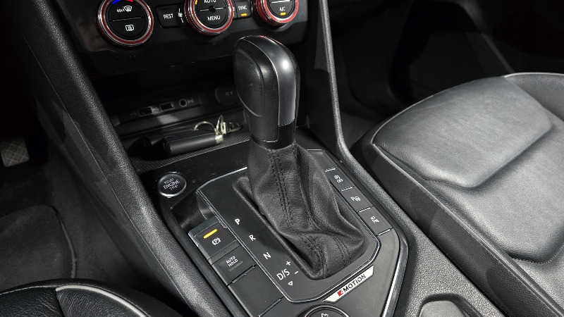 car Volkswagen Tiguan id93631 photo #9