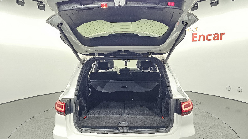 car Mercedes Benz GLB id93643 photo #17