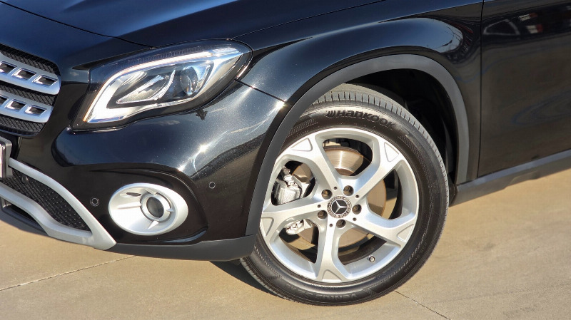 car Mercedes Benz GLA id93645 photo #2