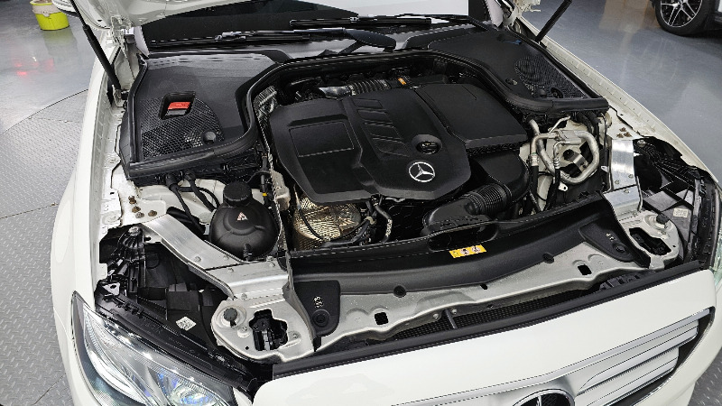 car Mercedes Benz E Class id93647 photo #6