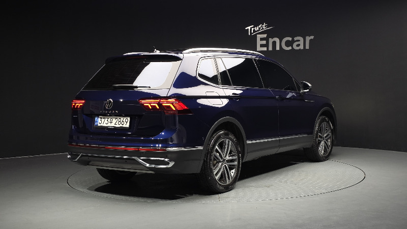 car Volkswagen Tiguan id93676 photo #2