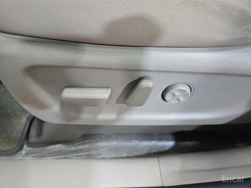 car KIA Carnival id93721 photo #12