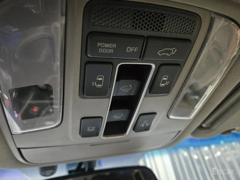 car KIA Carnival id93721 photo #18