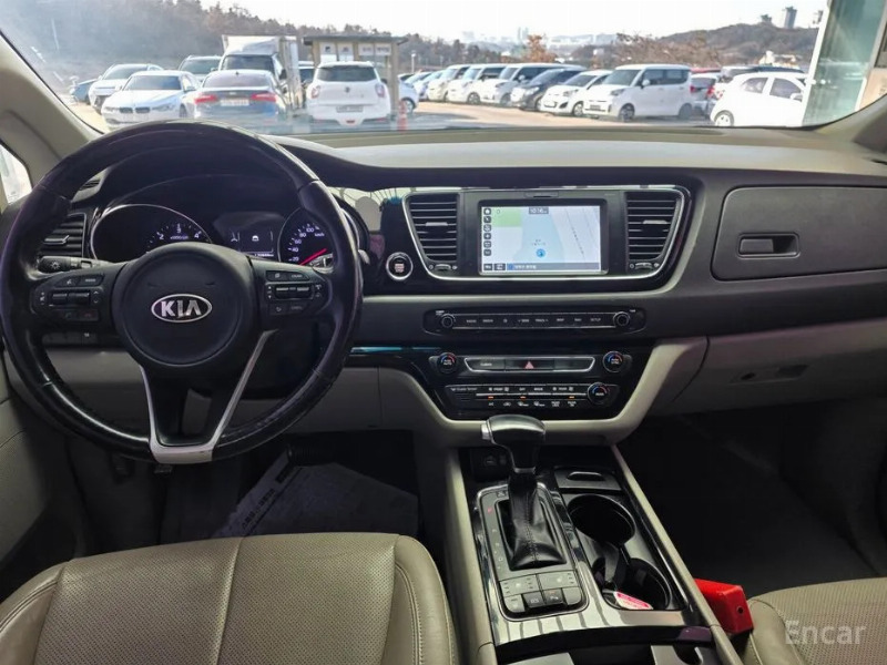 car KIA Carnival id93723 photo #7