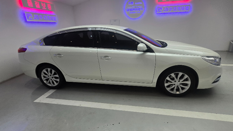 car Renault Samsung SM7 id93732 photo #7