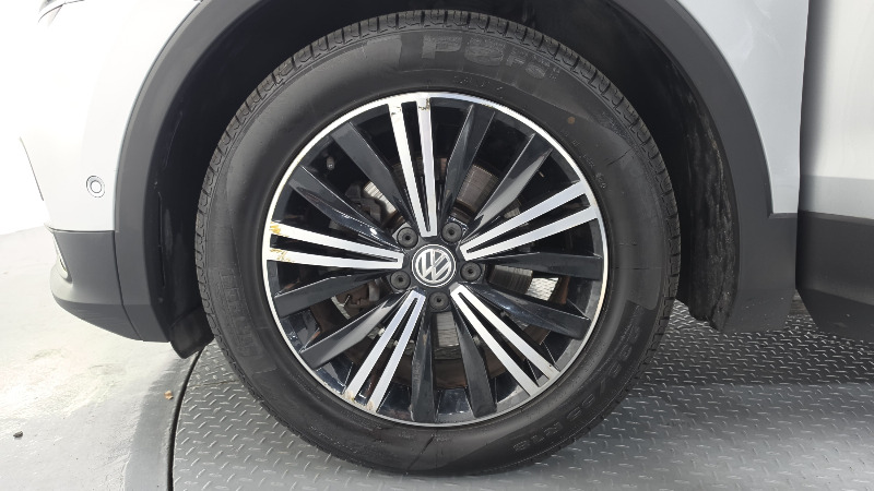 car Volkswagen Tiguan id93855 photo #5