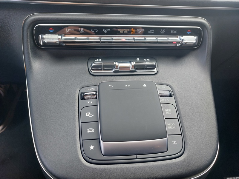 car Mercedes Benz V Class id94055 photo #11