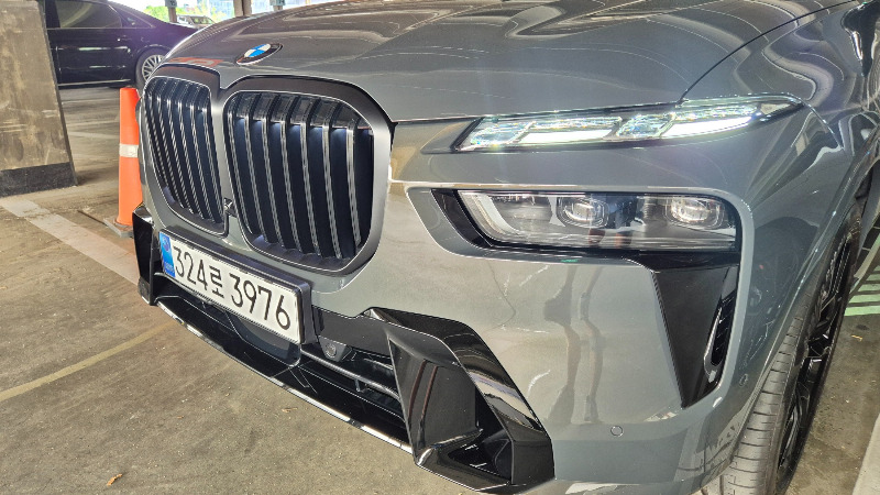car BMW X7 id94086 photo #17