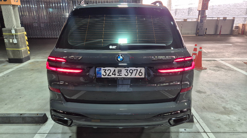 car BMW X7 id94086 photo #4