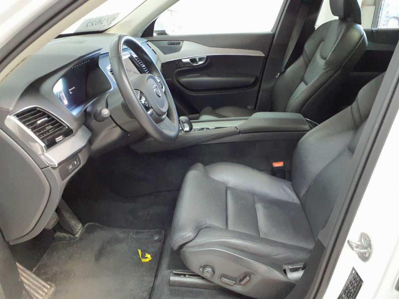 car Volvo XC90 id94332 photo #7