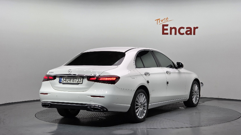 car Mercedes Benz E Class id94589 photo #2
