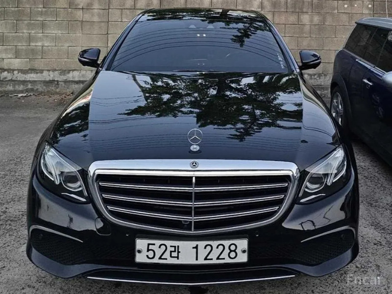 car Mercedes Benz E Class id94972 main photo