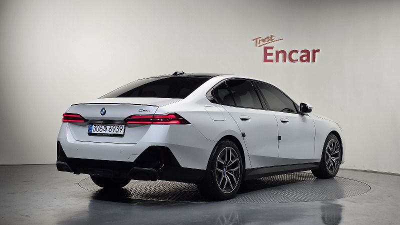 car BMW 5 Series id95009 photo #2