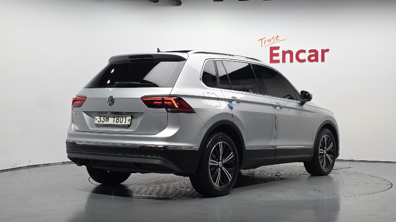 car Volkswagen Tiguan id95146 photo #2