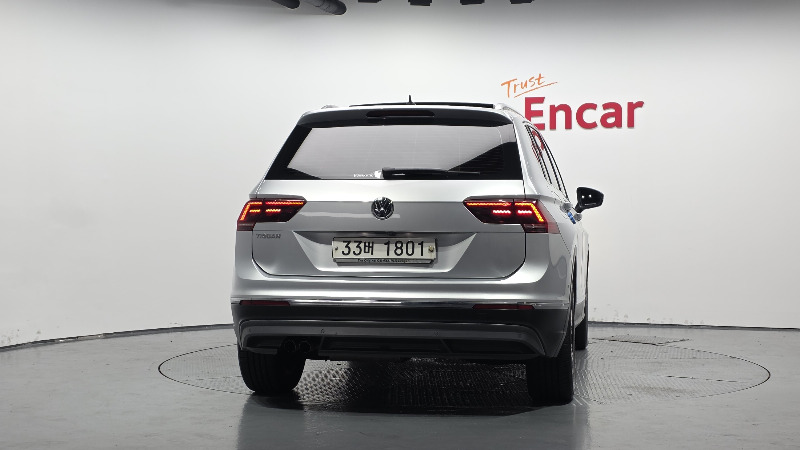 car Volkswagen Tiguan id95146 photo #4