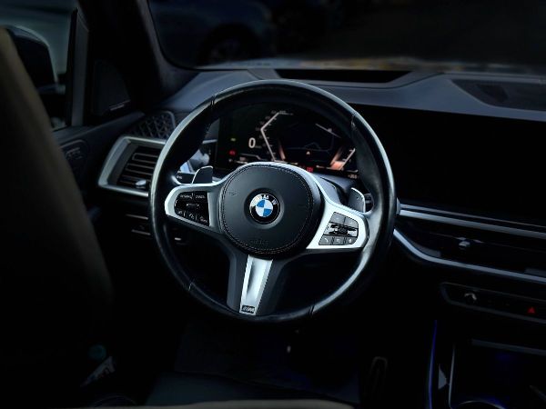 car BMW X7 id95229 photo #7