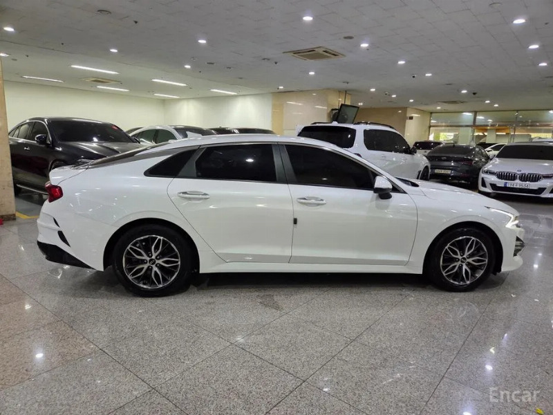 car KIA K5 id95548 photo #5