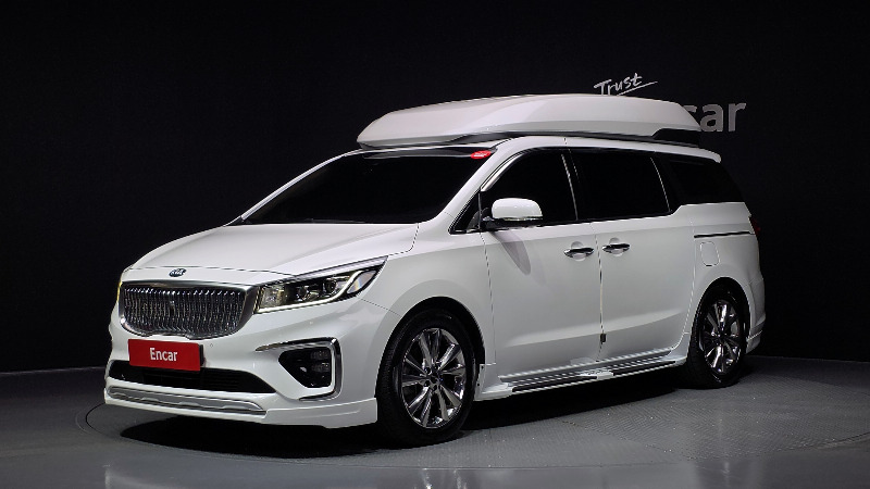 car KIA Carnival id96265 main photo
