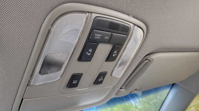 car KIA Carnival id96268 photo #15