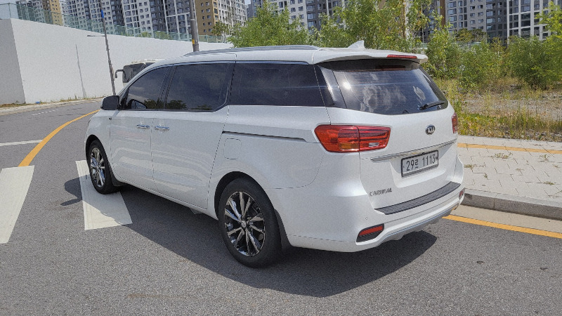 car KIA Carnival id96268 photo #4
