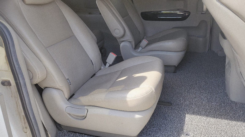 car KIA Carnival id96268 photo #8