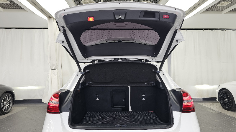 car Mercedes Benz GLA id96351 photo #20