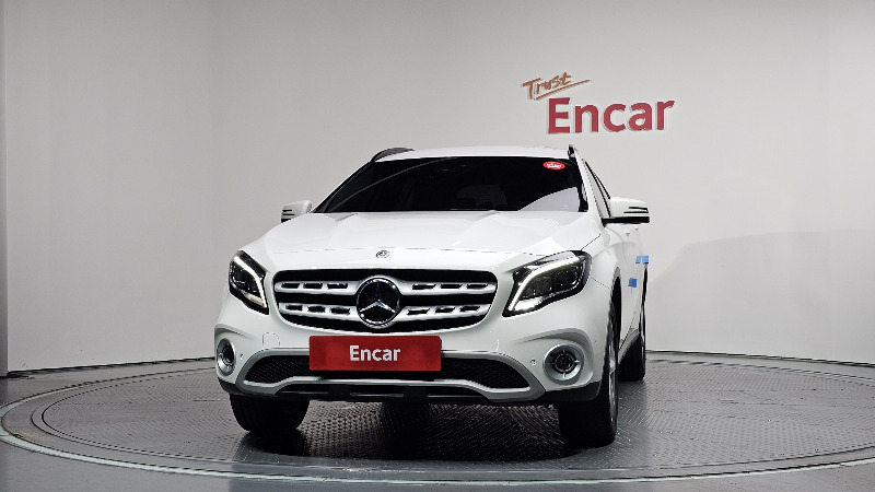 car Mercedes Benz GLA id96351 photo #3