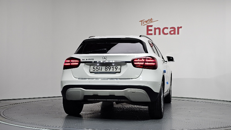 car Mercedes Benz GLA id96351 photo #4