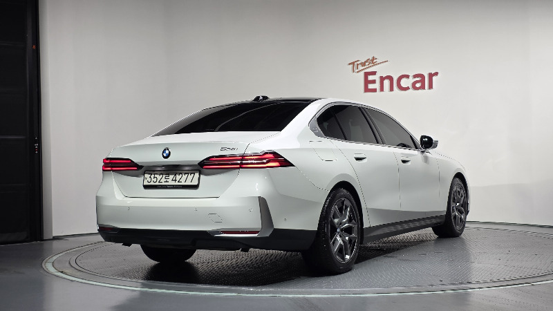 car BMW 5 Series id96490 photo #2