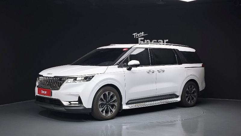 car KIA Carnival id96509 main photo