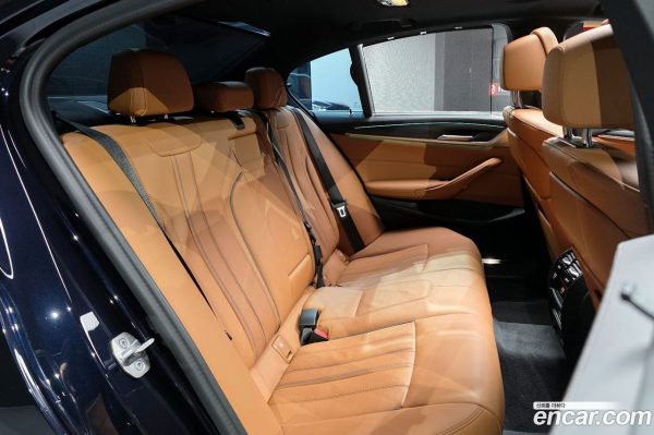 car BMW 5 Series id15561 photo #12