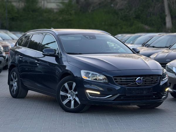 car Volvo V60 id15569 photo #3