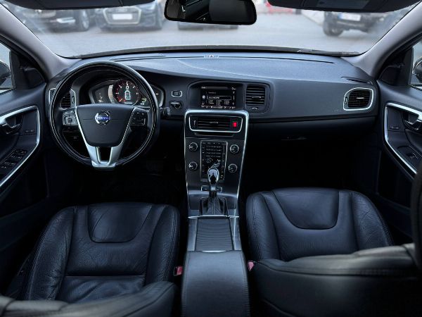 car Volvo V60 id15569 photo #9