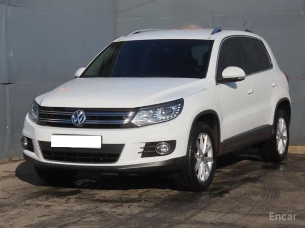 car Volkswagen Tiguan id15605 main photo
