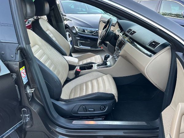 car Volkswagen Passat CC id15626 photo #7