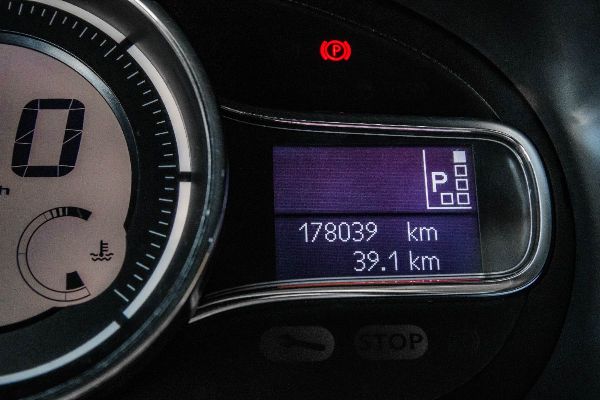 car Renault Samsung SM3 id15628 photo #10