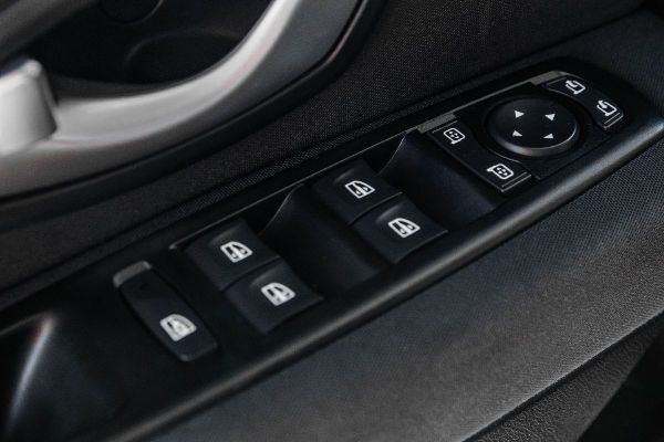 car Renault Samsung SM3 id15628 photo #15