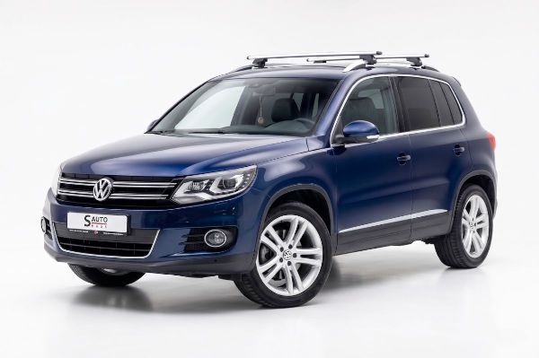car Volkswagen Tiguan id15629 main photo