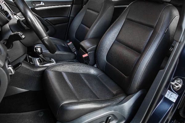 car Volkswagen Tiguan id15629 photo #5