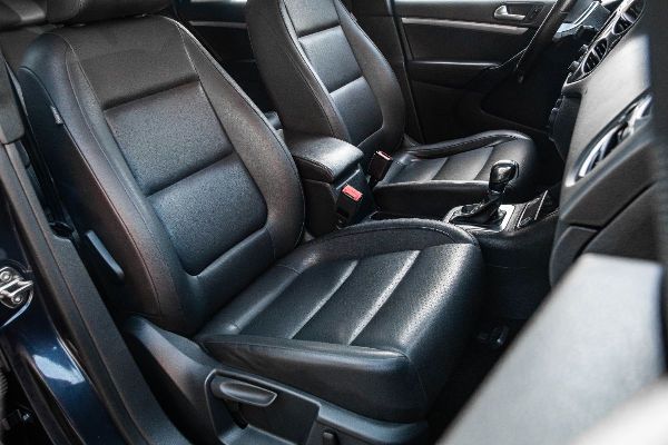 car Volkswagen Tiguan id15629 photo #6