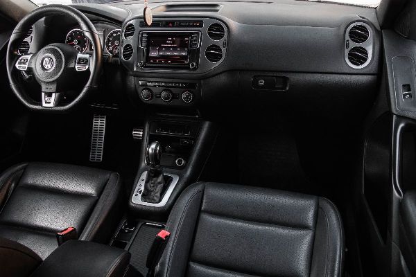 car Volkswagen Tiguan id15629 photo #8