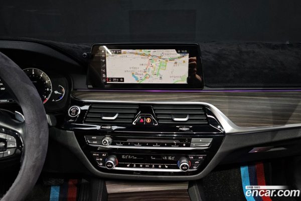 car BMW 5 Series id15658 photo #14