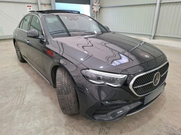 car Mercedes Benz E Class id15684 main photo