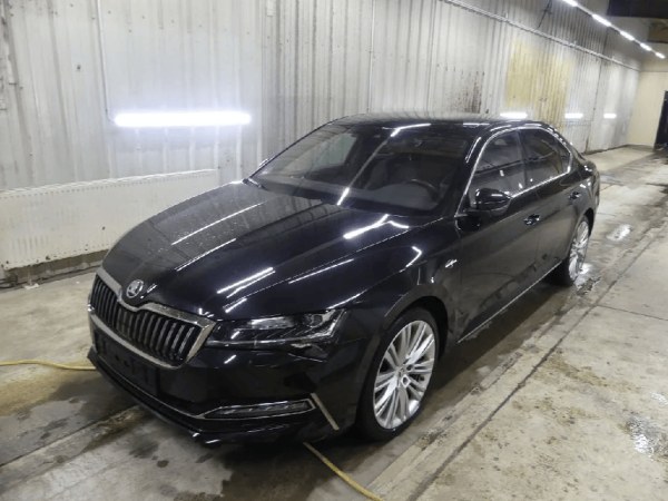car Skoda Superb id15722 main photo