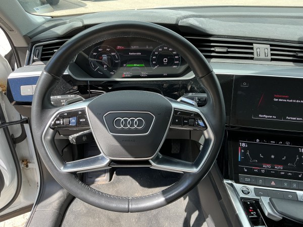 car Audi e-tron Sportback id15754 photo #3
