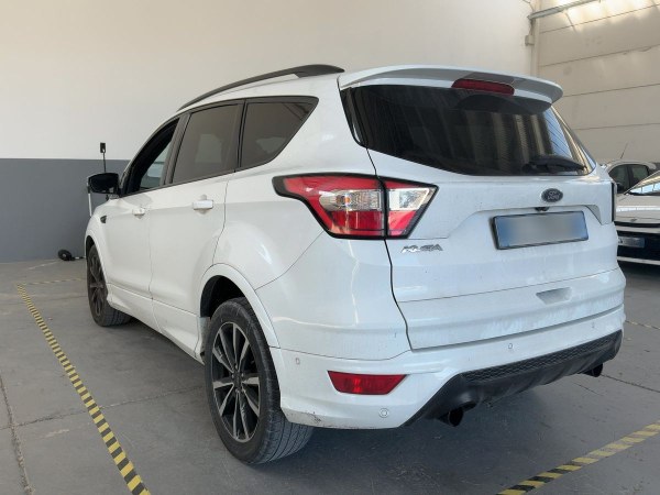 car Ford Kuga id15765 photo #2