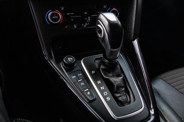 car Ford Focus id15773 photo #14