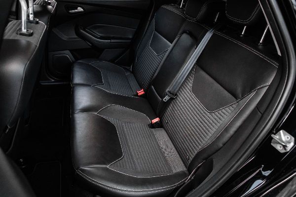 car Ford Focus id15773 photo #7