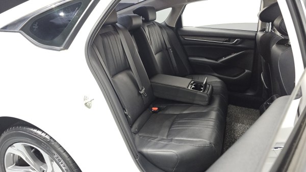 car Honda Accord id15802 photo #8